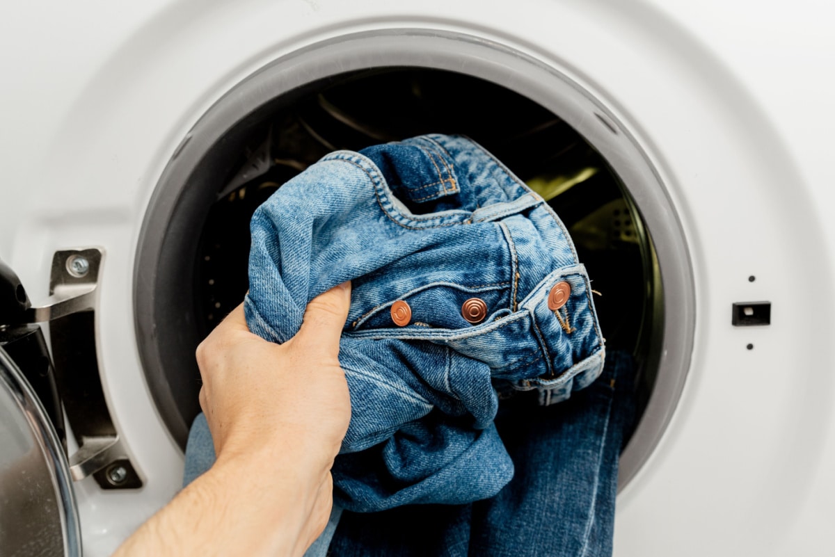 La méthode secrète des pros pour garder un lave-linge propre et sans mauvaises odeurs toute l’année